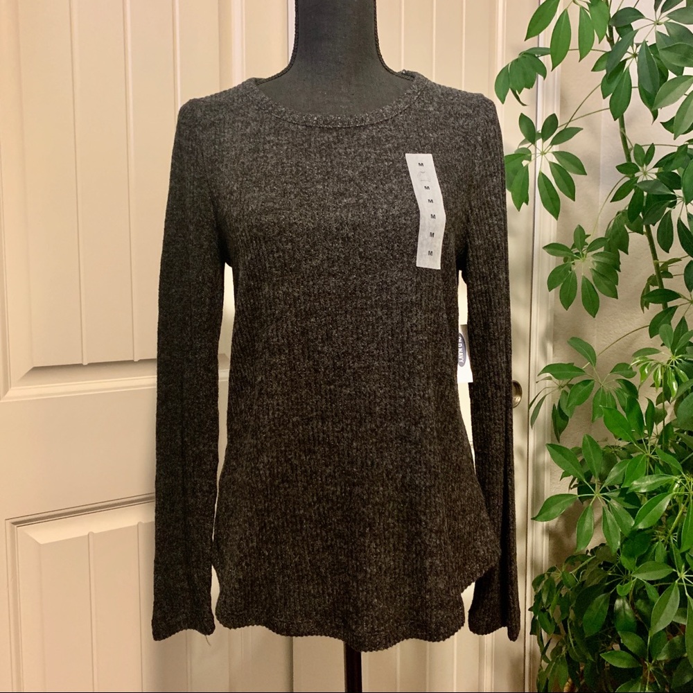 Woman’s Old Navy Top
